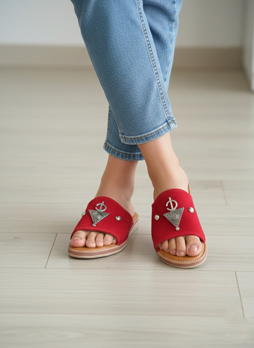 La Gazelle Elegant Slip-On Leather Sandals